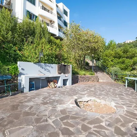 Tucha's Apartamento Funchal (Madeira)